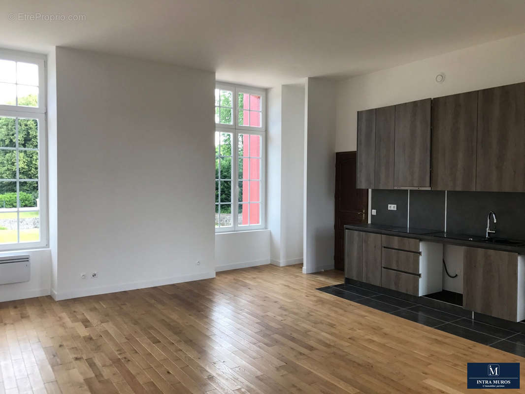 Appartement à FONTAINEBLEAU