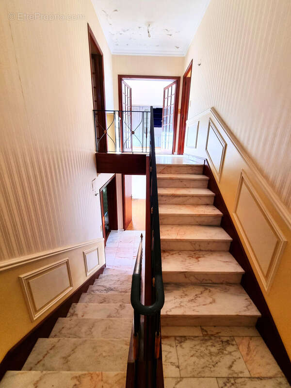 Maison à LAMALOU-LES-BAINS