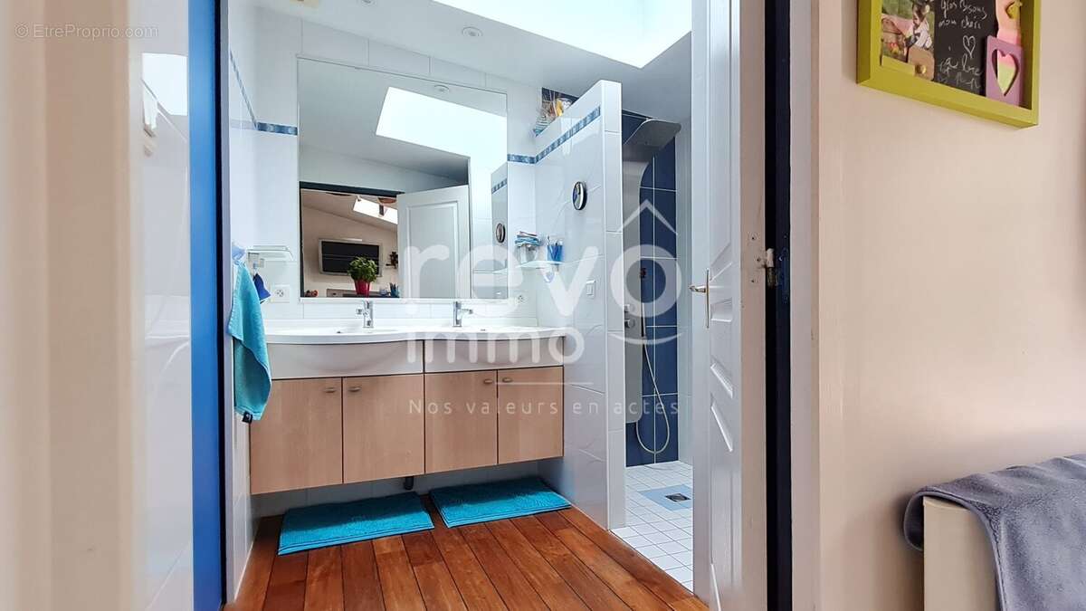 Maison à LE CELLIER