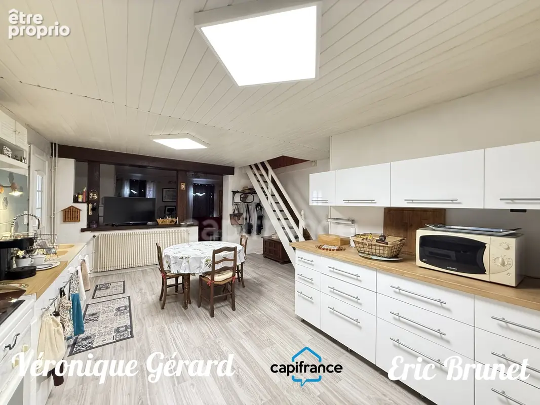 Maison de village en pierre de 126 M² plus un studio  de 37 M² pour une surface habitable totale d'environ 162 M² - photo 14