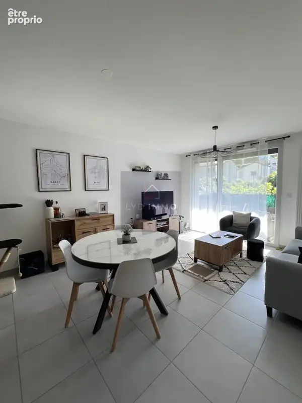 Appartement T3 avec terrasse et garage - photo 4