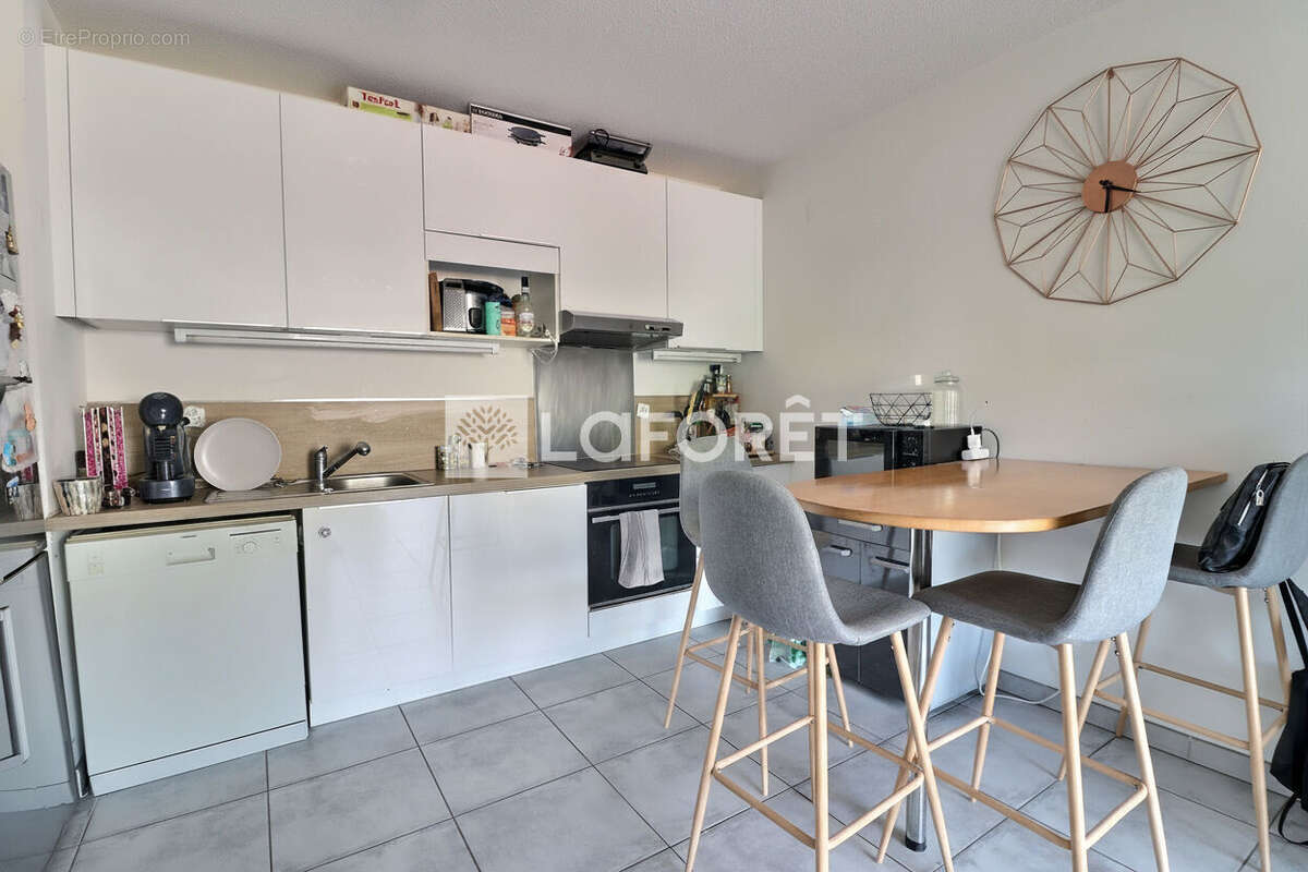 Appartement à CUERS