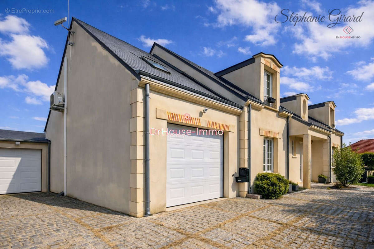 Maison à CHAINGY