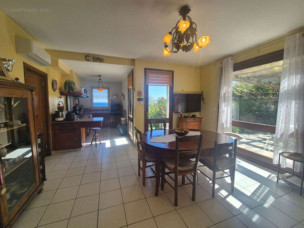 Maison à SANTA-MARIA-DI-LOTA