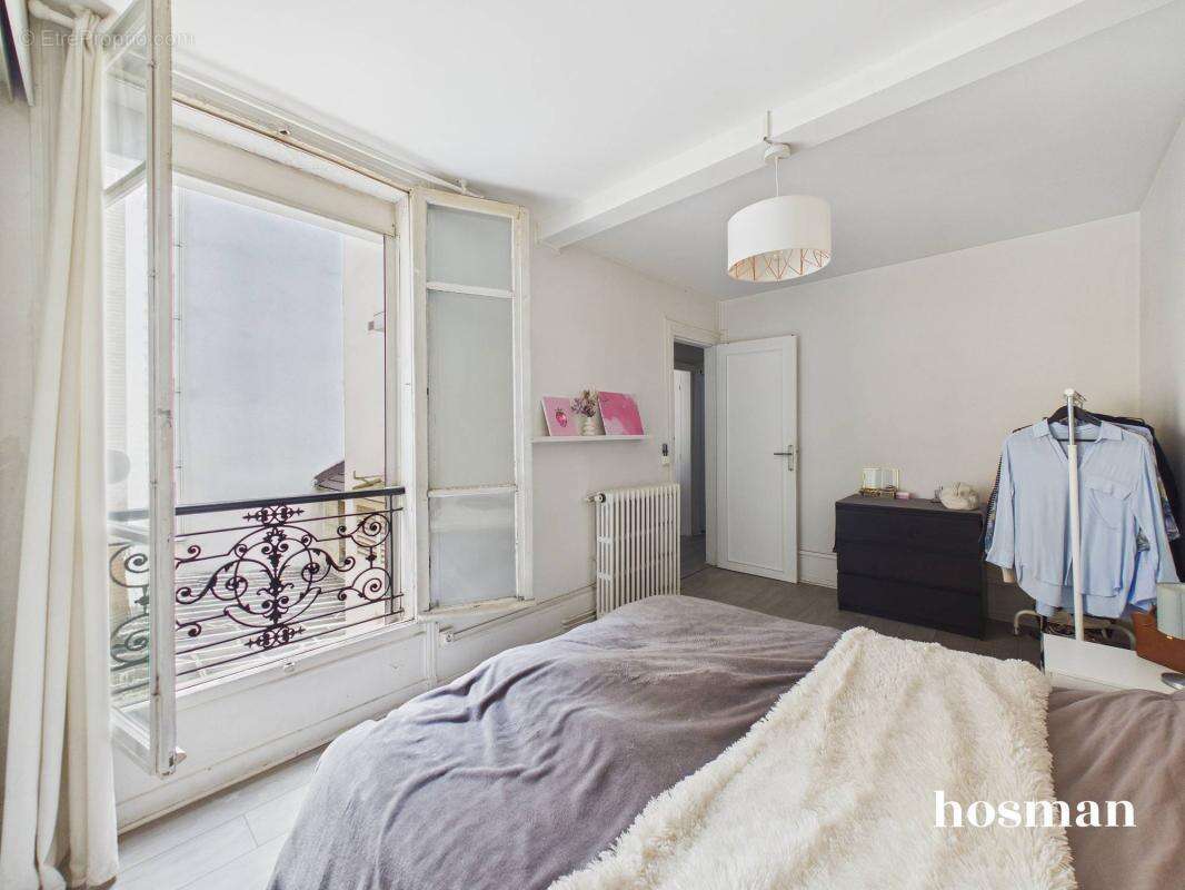 Appartement à LEVALLOIS-PERRET