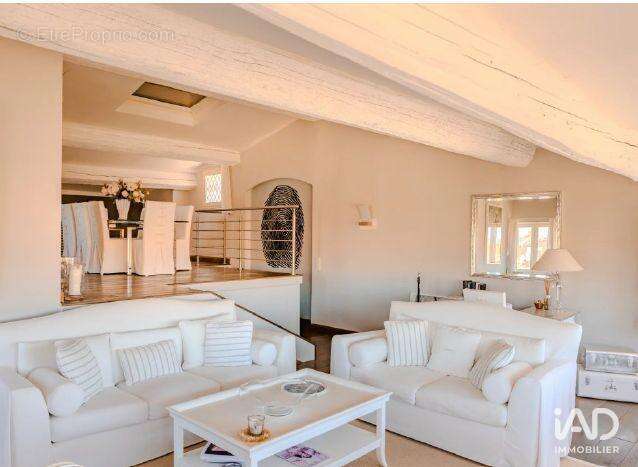 Photo 4 - Appartement à SAINT-TROPEZ