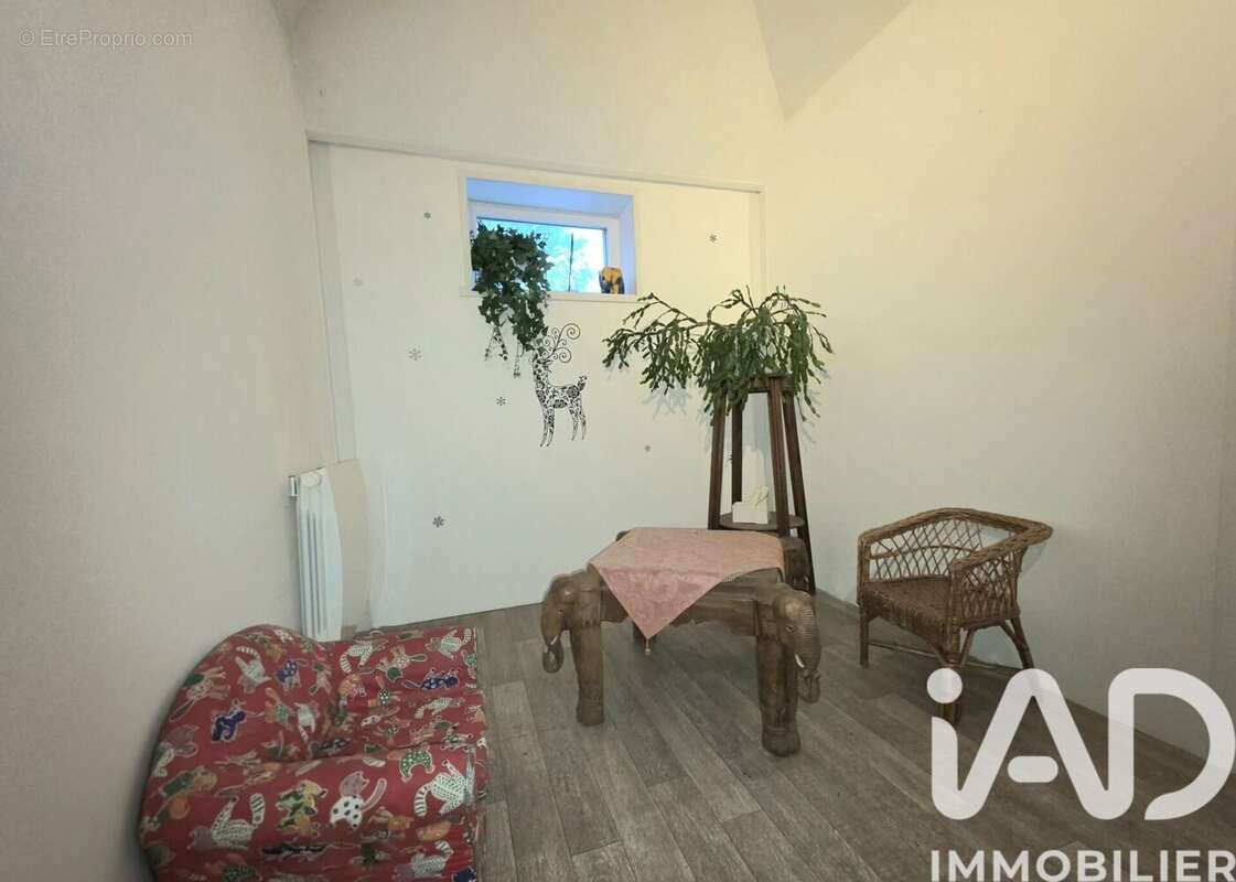 Photo 8 - Maison à AVESNES-SUR-HELPE