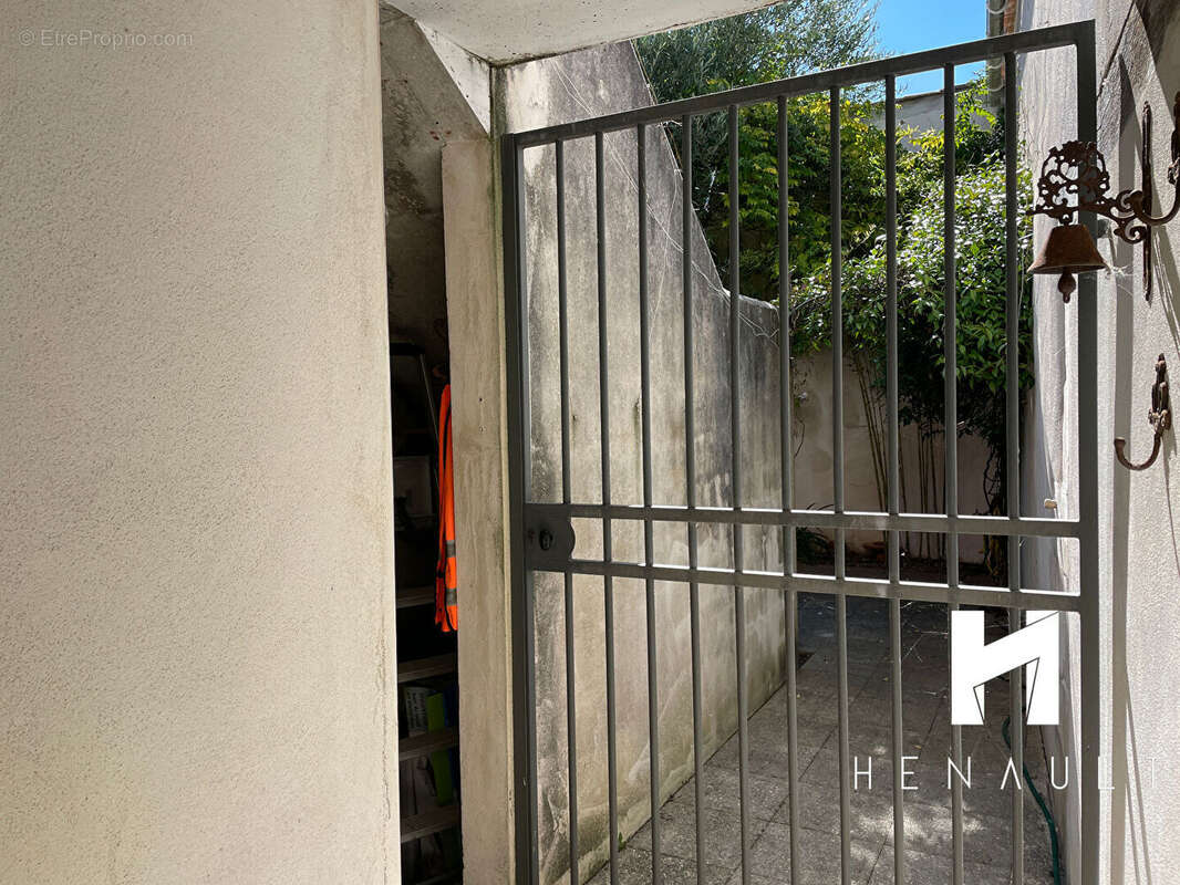 Appartement à LA FLOTTE