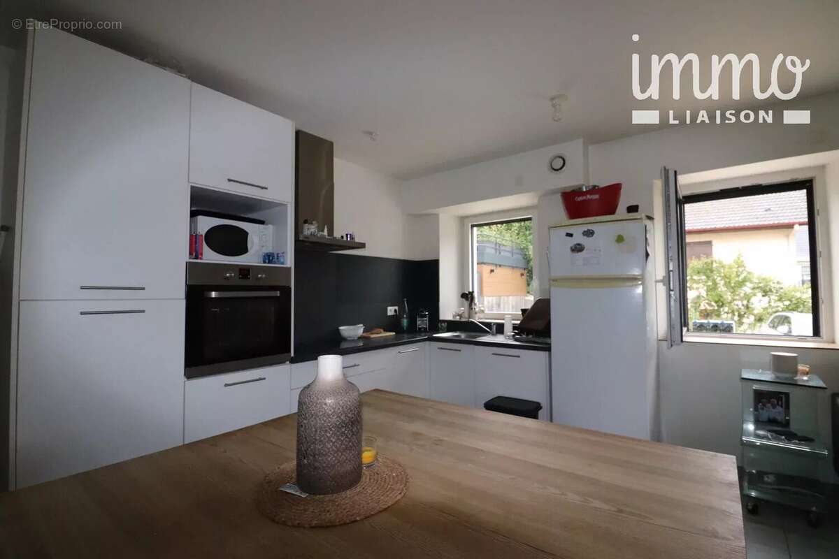 Appartement à SAINT-JEOIRE-PRIEURE