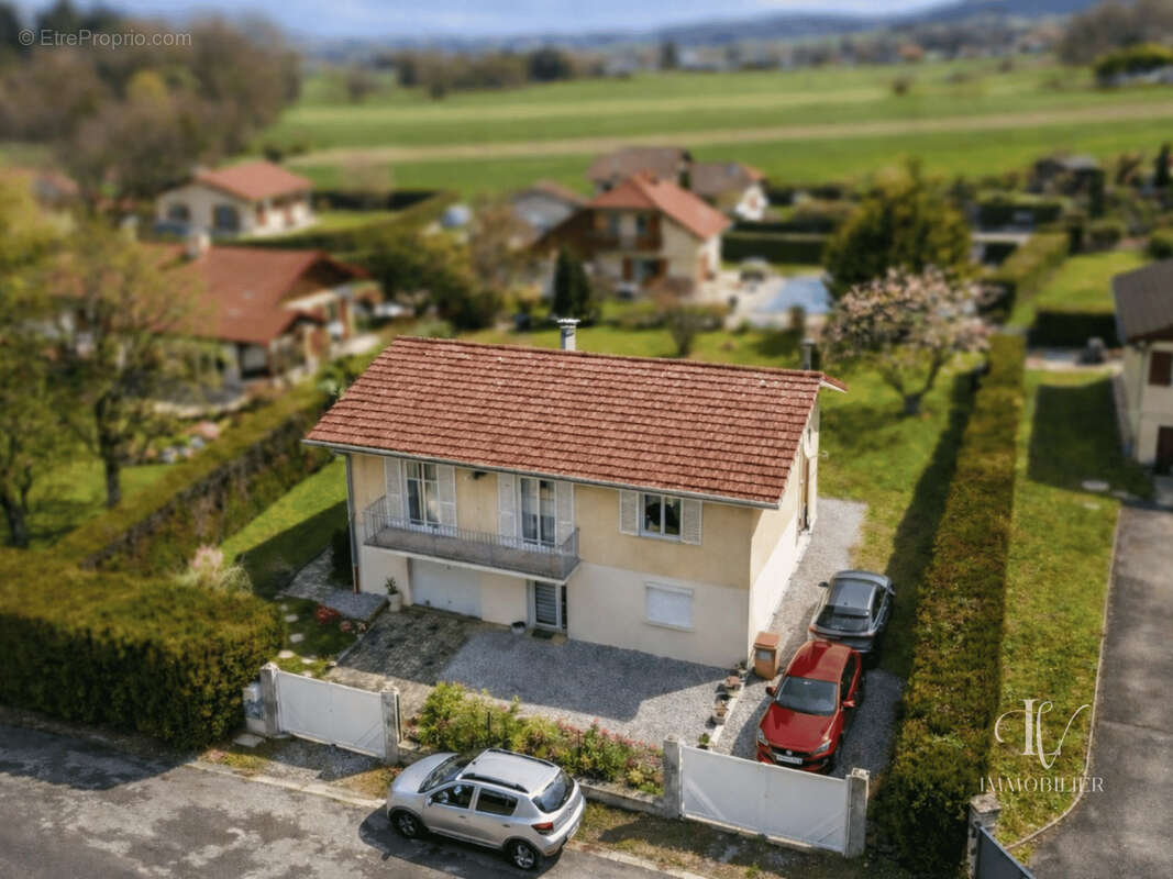 Maison à FILLINGES