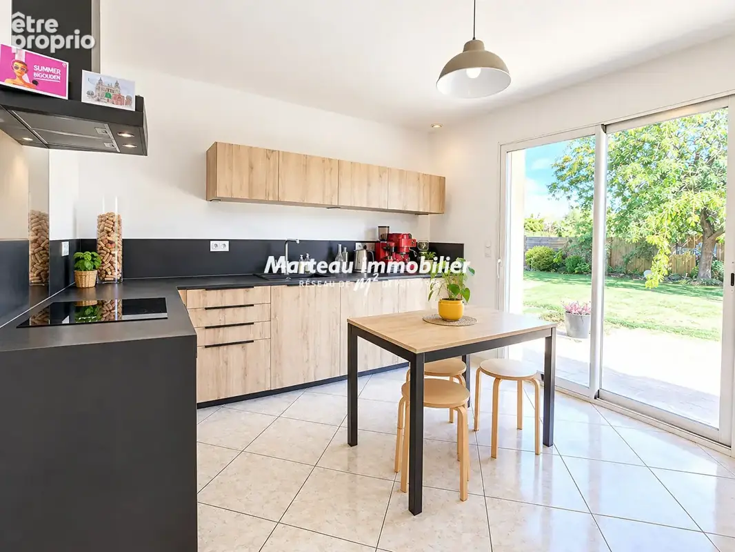 À vendre, superbe pavillon indépendant de plus de 210 m² avec piscine chauffée ! teloche 7 pièce(s) 213.39 m2 - photo 6