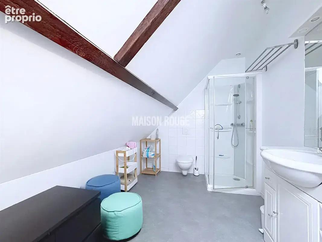 PAIMPOL CENTRE - Maison lumineuse avec jardin clos, 4 chambres et garage ! - photo 12