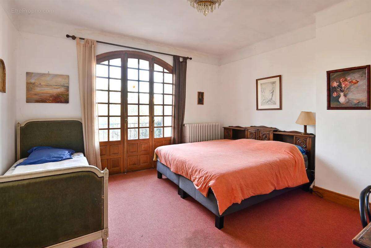 Maison à SAINT-PAUL-LES-FONTS