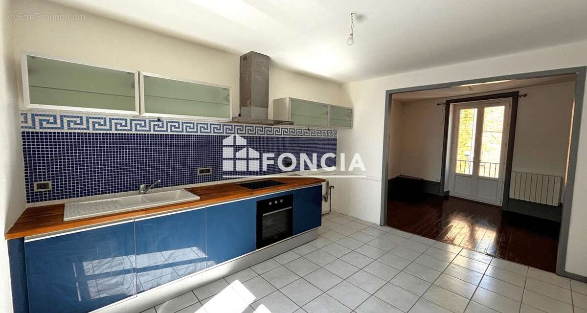 À vendre – immeuble de rapport en pierre – chazay-d'azergues (rue du chevalier bayard) - photo 8