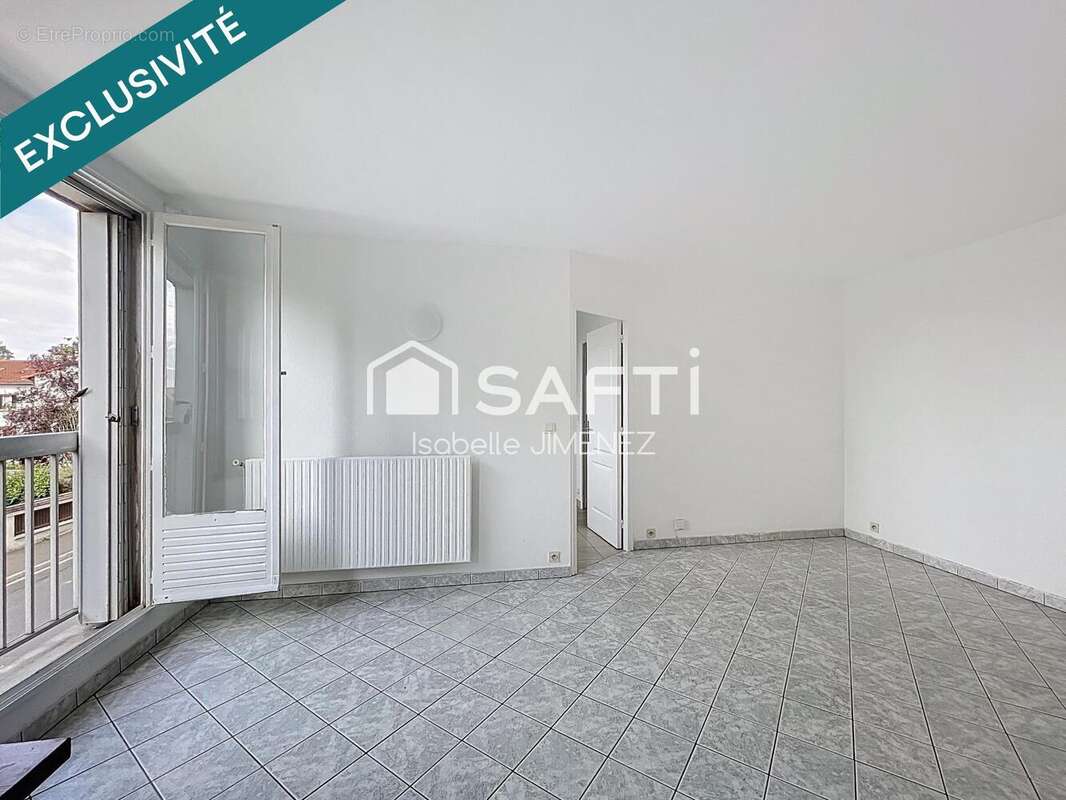 Photo 3 - Appartement à LE PLESSIS-TREVISE