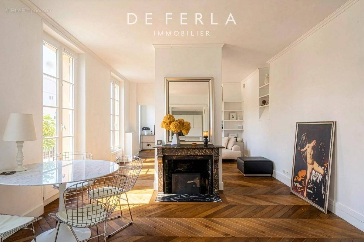 Appartement à PARIS-5E