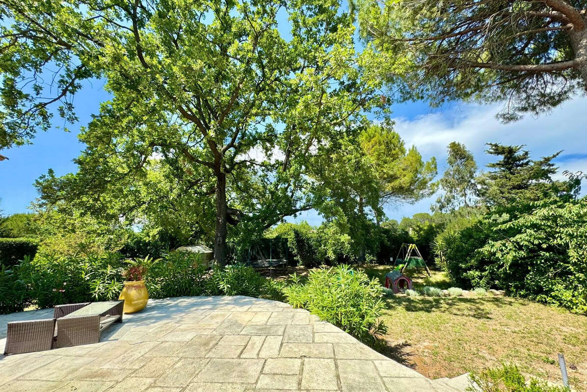 Maison à FAYENCE