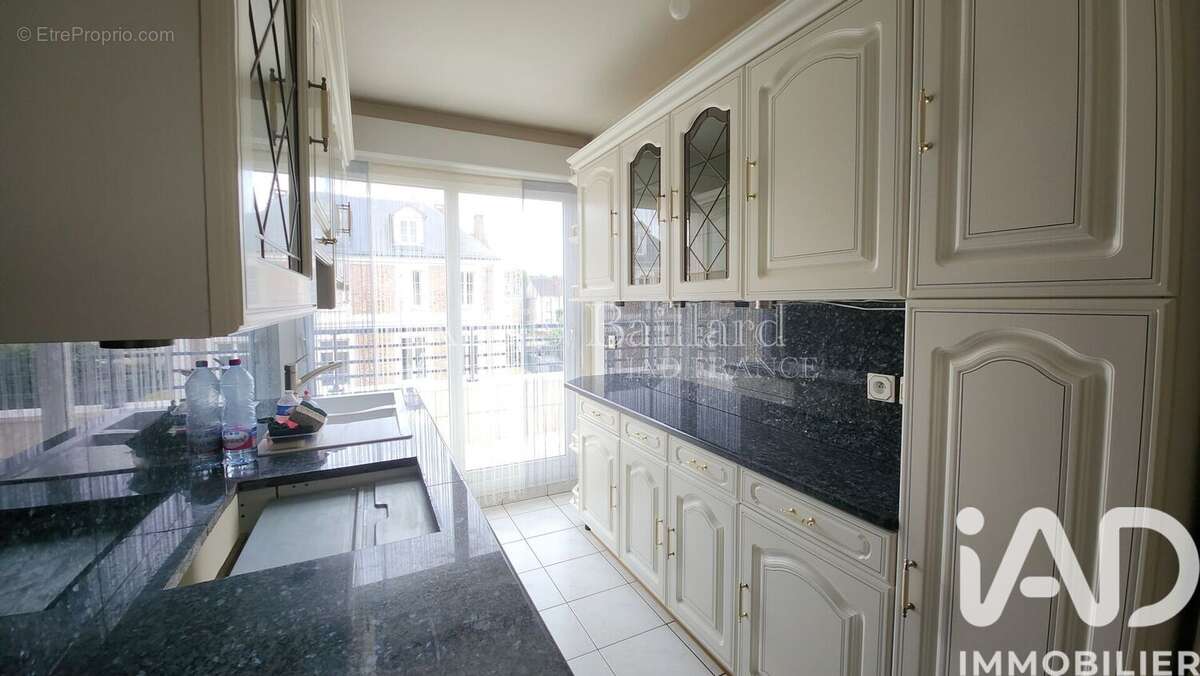 Photo 4 - Appartement à CORBEIL-ESSONNES