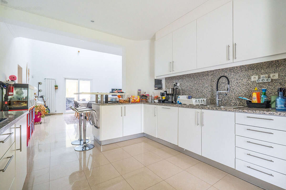 Maison à LE TAILLAN-MEDOC