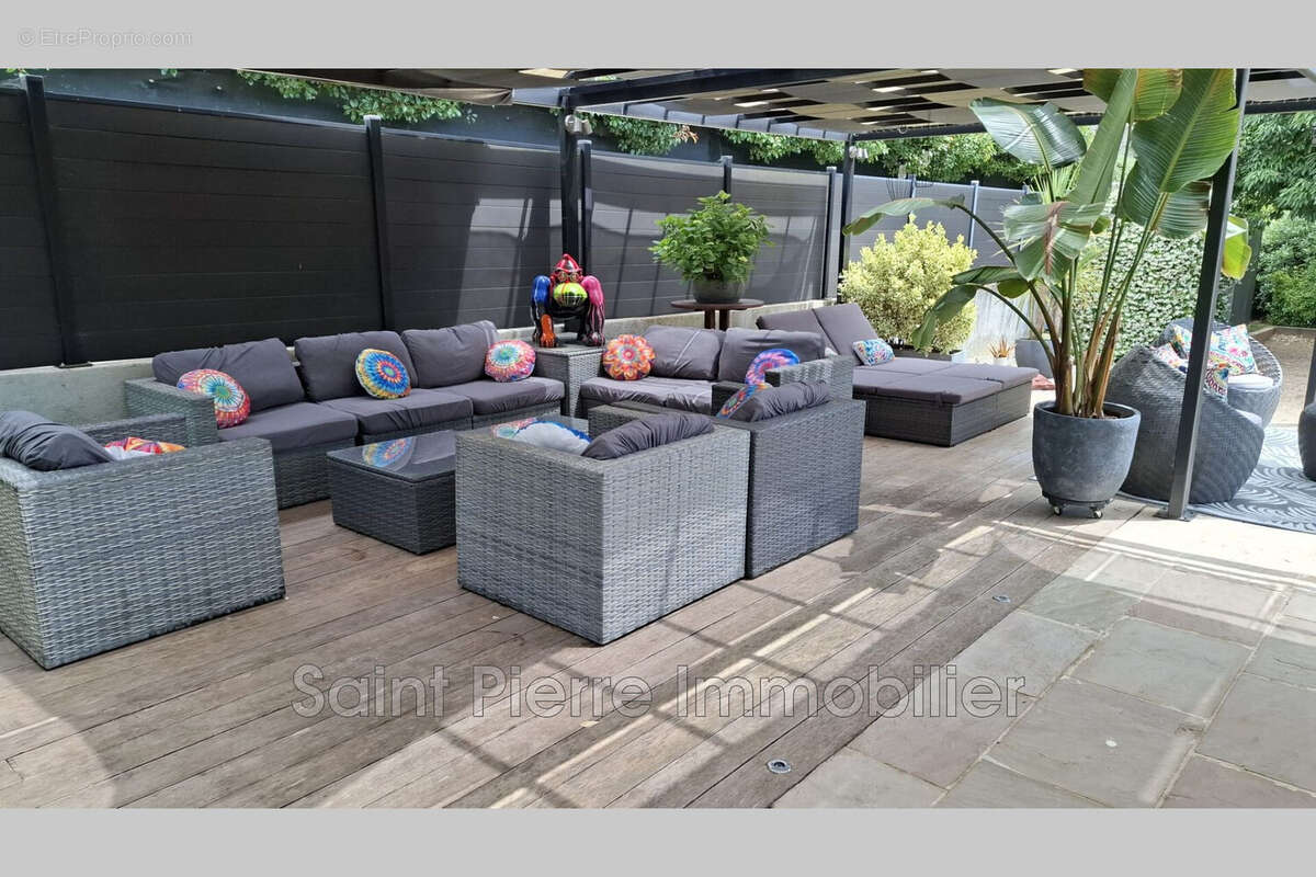 Maison à LA COLLE-SUR-LOUP