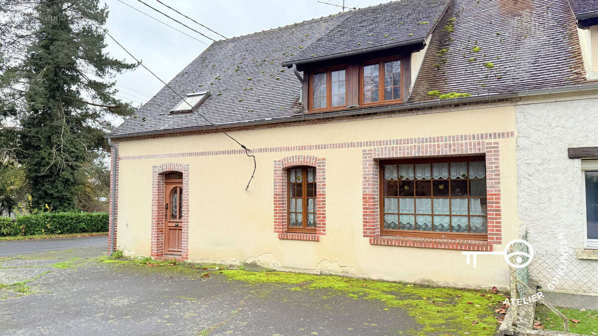 Maison à LA FERTE-IMBAULT