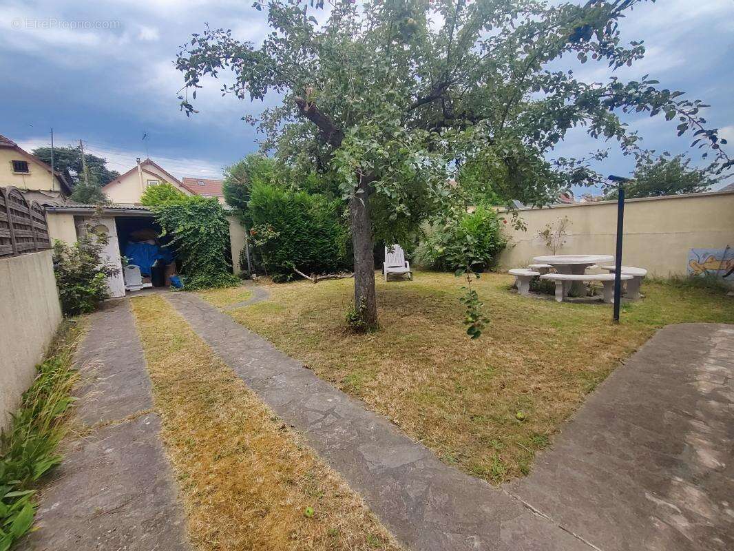 Maison à SOTTEVILLE-LES-ROUEN