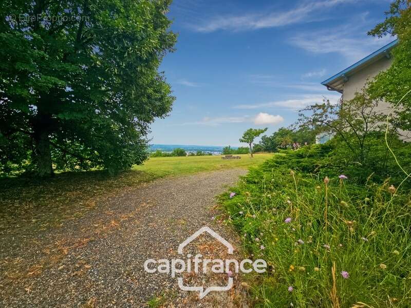 Maison à CASTELCULIER