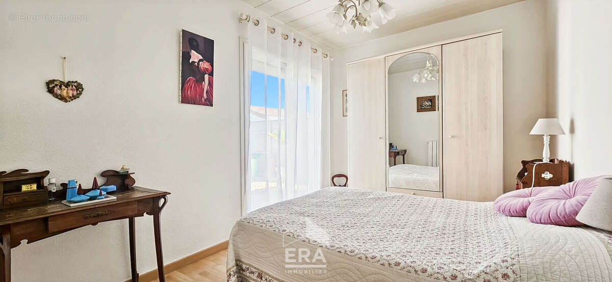 Maison à BLANQUEFORT