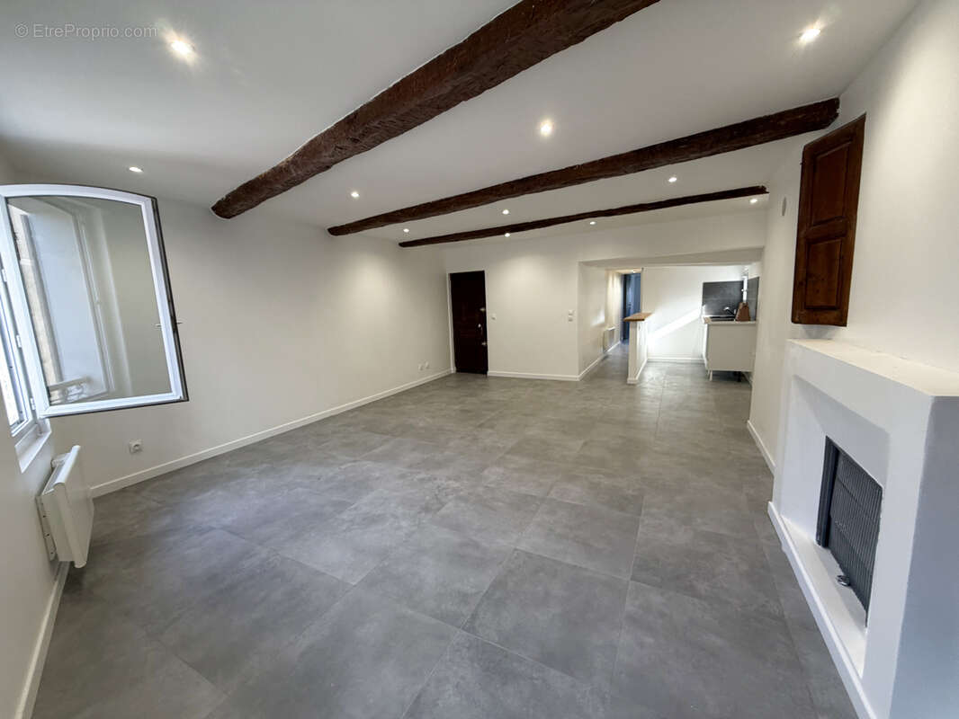 Appartement à FREJUS