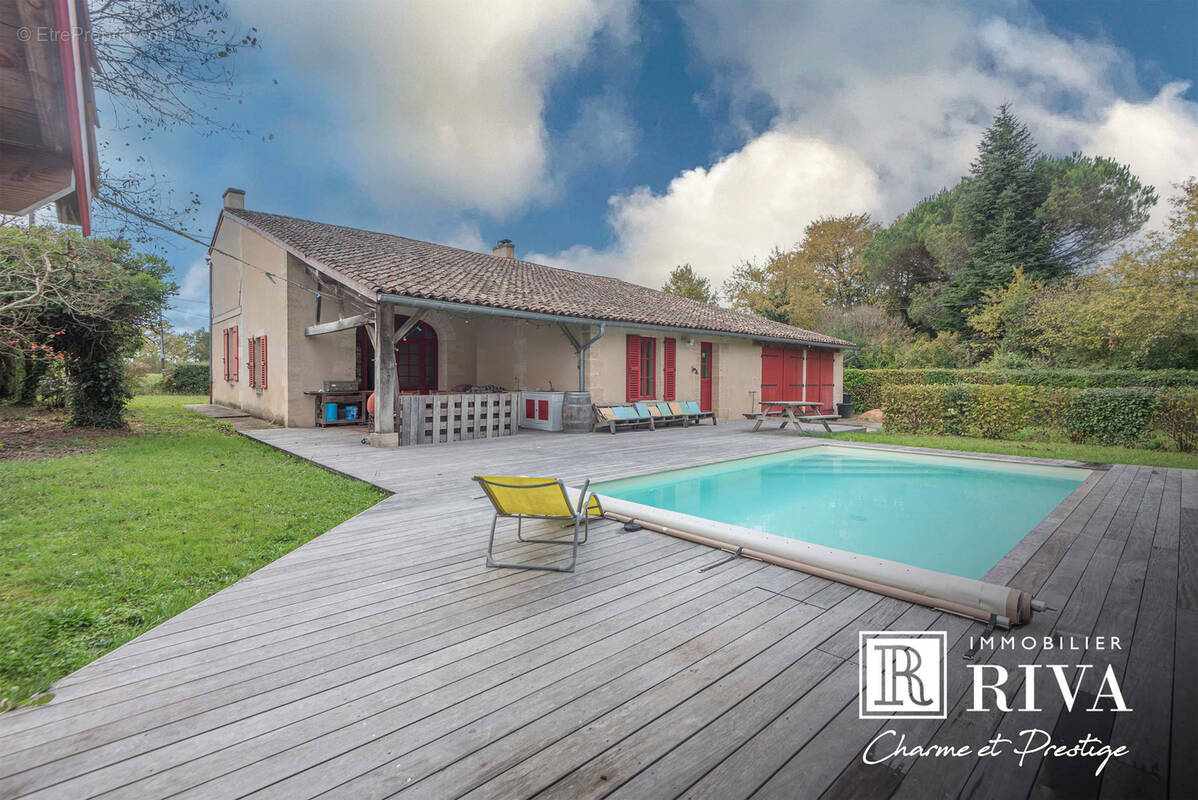 Maison à SAINT-CAPRAIS-DE-BORDEAUX