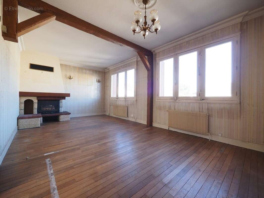 Maison à BOIS-D'ARCY