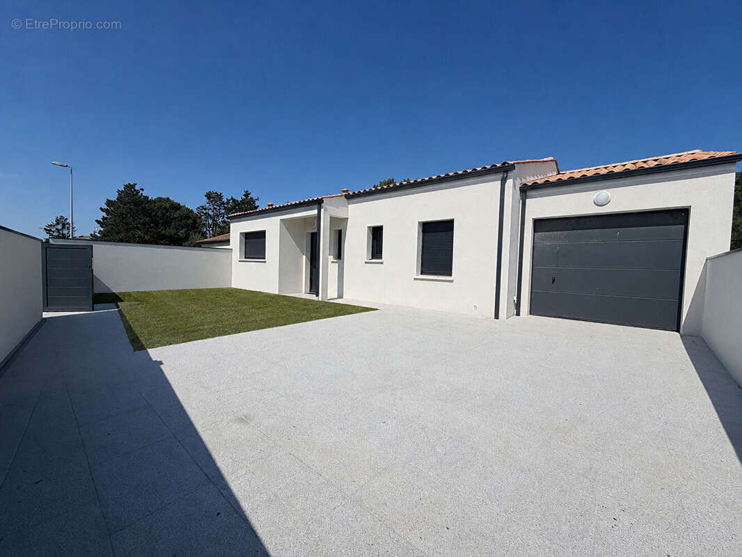 COUP DE COEUR - Maison neuve de 4 pièces avec garage - photo 10