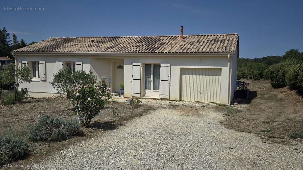 202608041441412 - Maison à SAINT-MARTIAL-DE-VALETTE