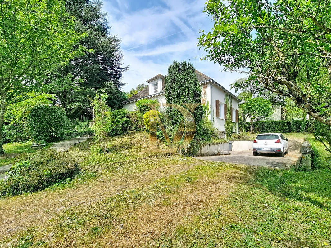 Maison à FRANCUEIL