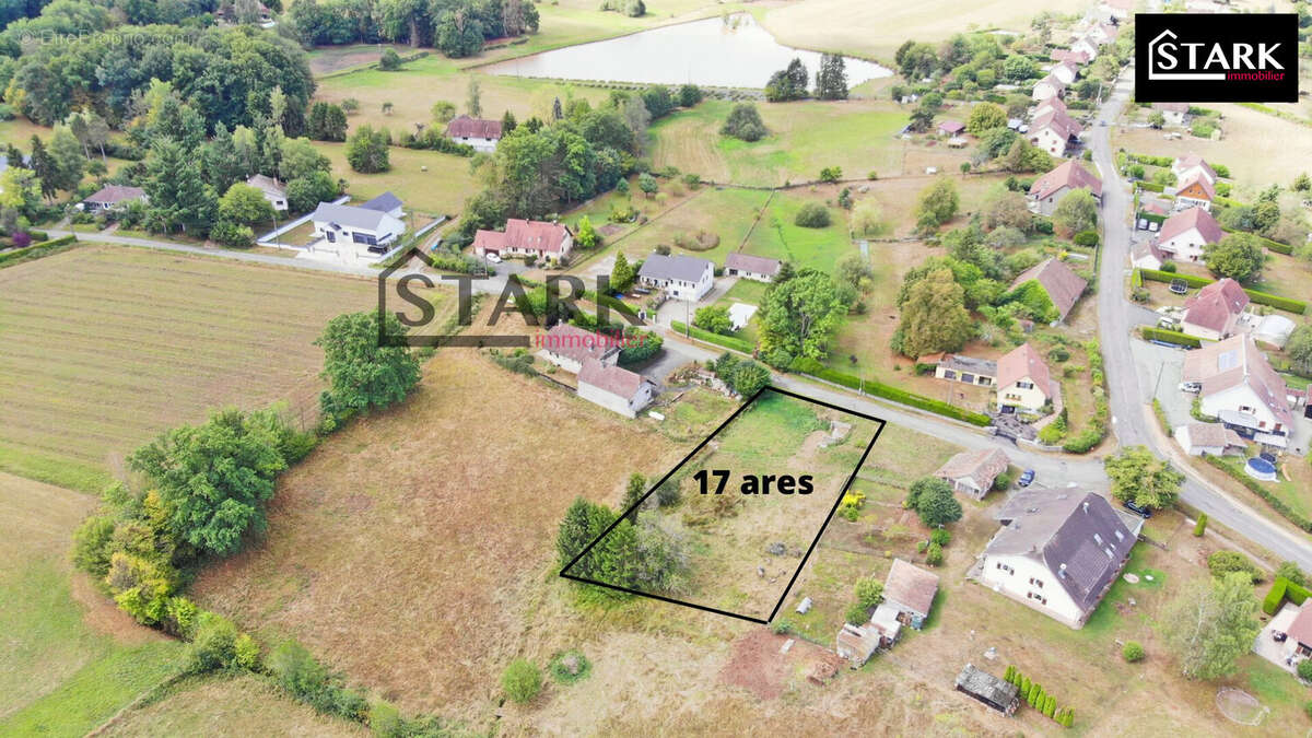 Terrain à EVETTE-SALBERT