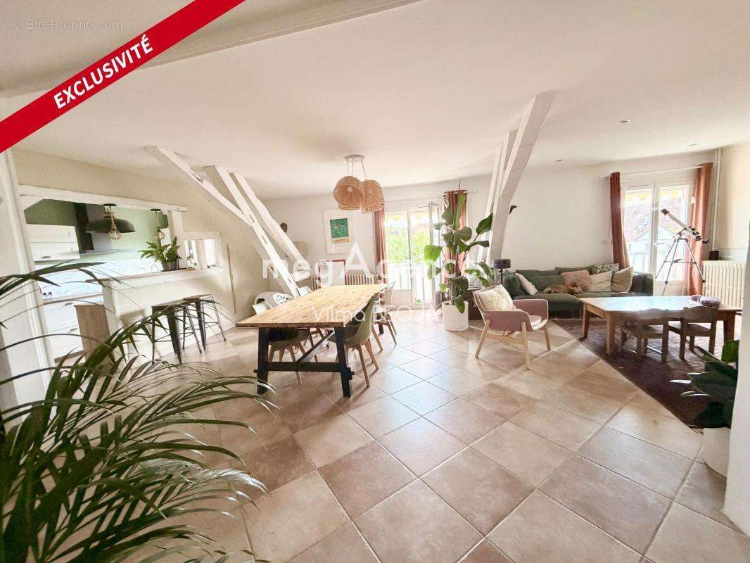Appartement à SENS