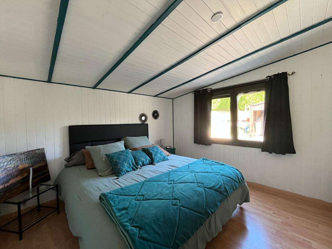 Maison à COLAYRAC-SAINT-CIRQ