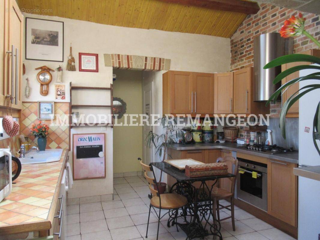 Maison à LAMOTTE-BEUVRON