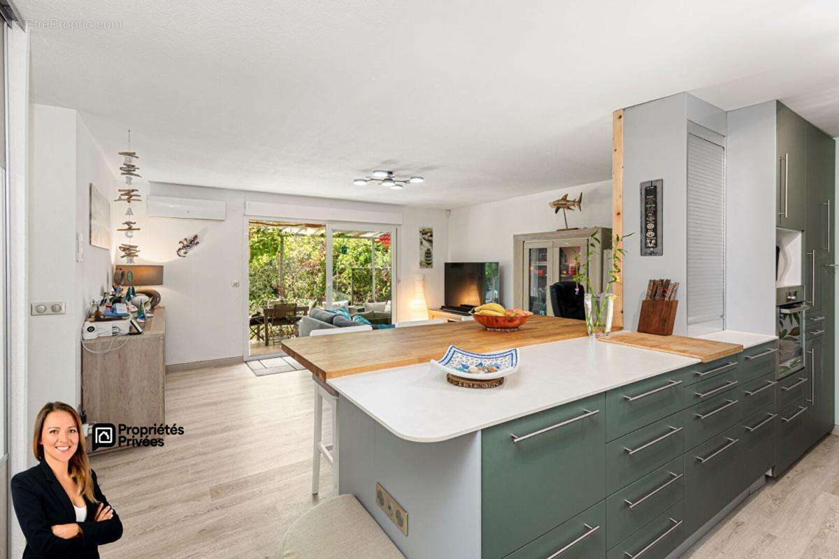 Maison 3 pièces de plain-pied avec jardin, cave et parking privatif avec borne - photo 3