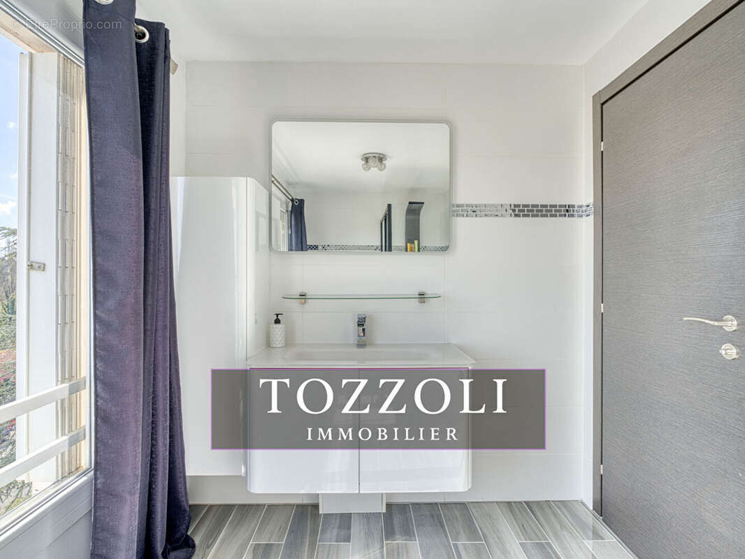 Appartement à VILLEFONTAINE