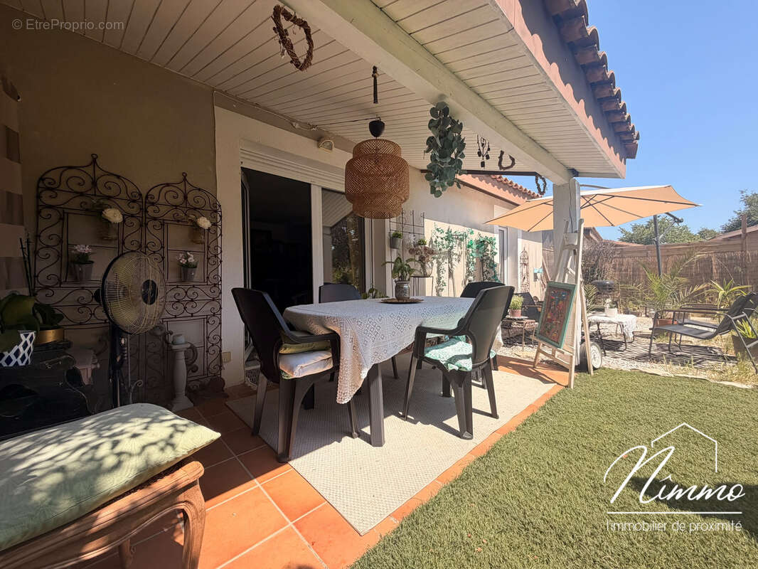 Nimes vacquerolles maison loué t3 75 m2 terrasse jardin parkings - photo 2