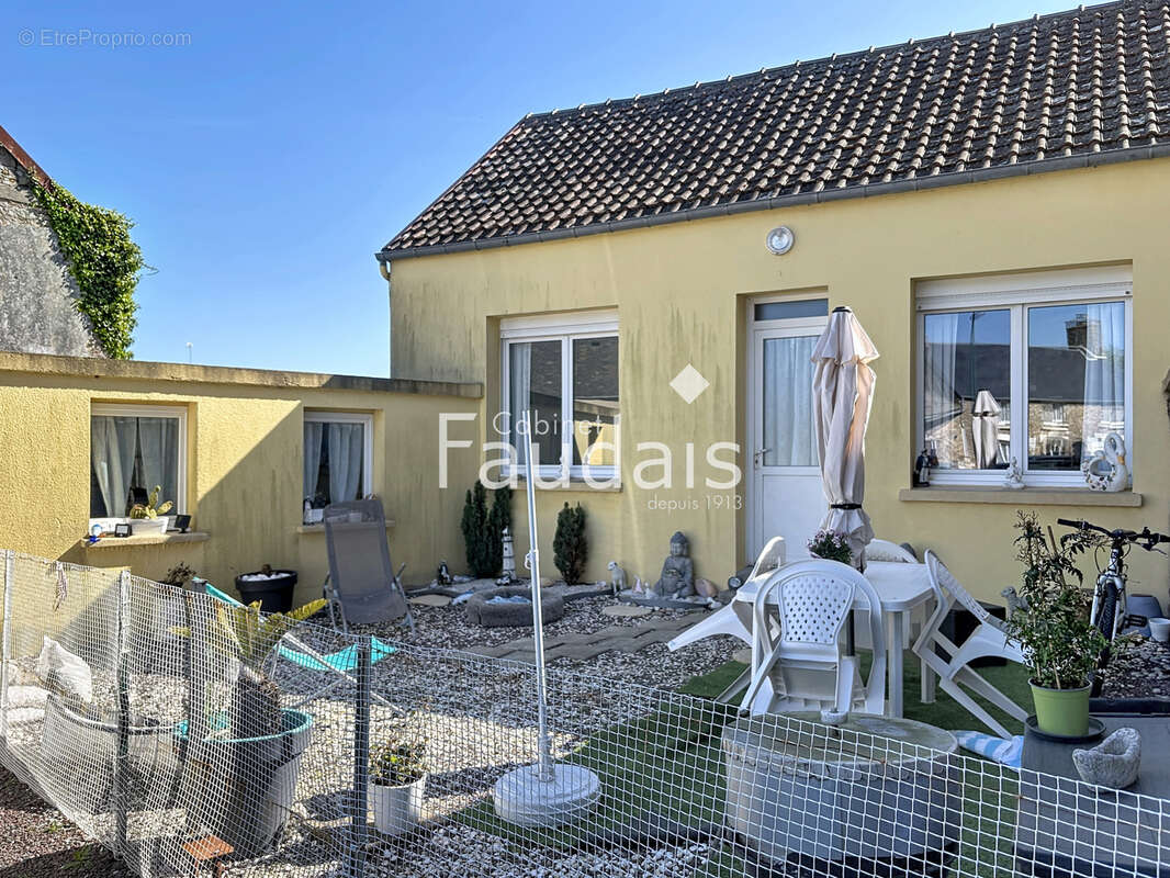 Maison à PIROU