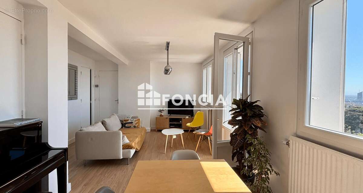 Appartement à LYON-5E