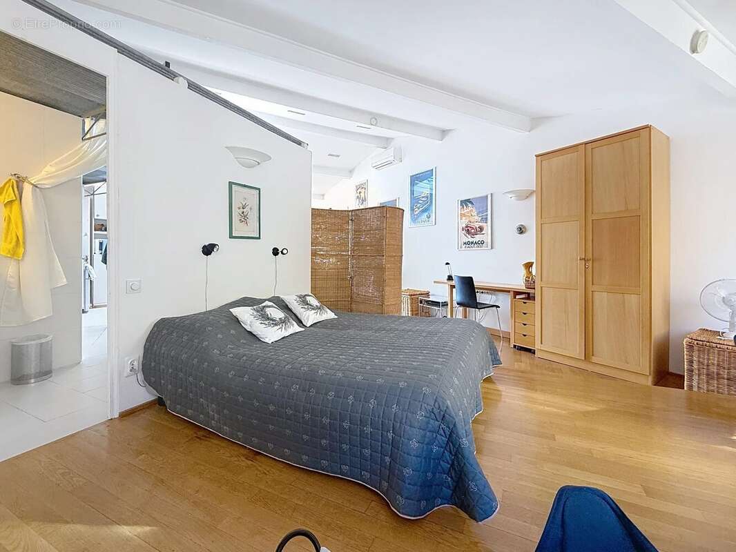 Appartement à VILLEFRANCHE-SUR-MER