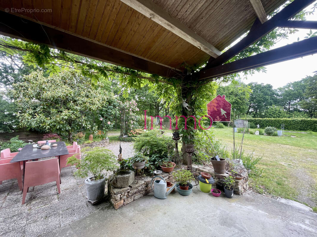 Maison à LA CHAPELLE-HERMIER