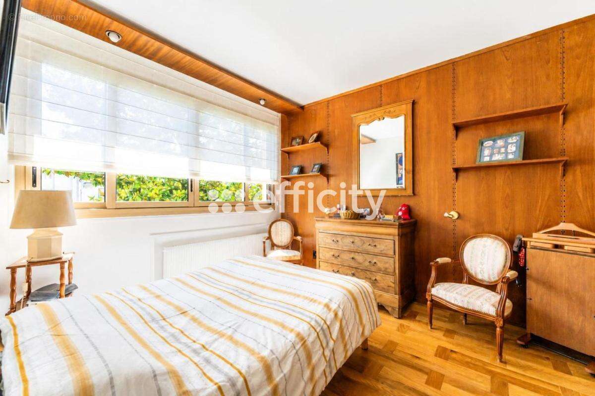 Maison 140 m² à Creteil  - photo 15