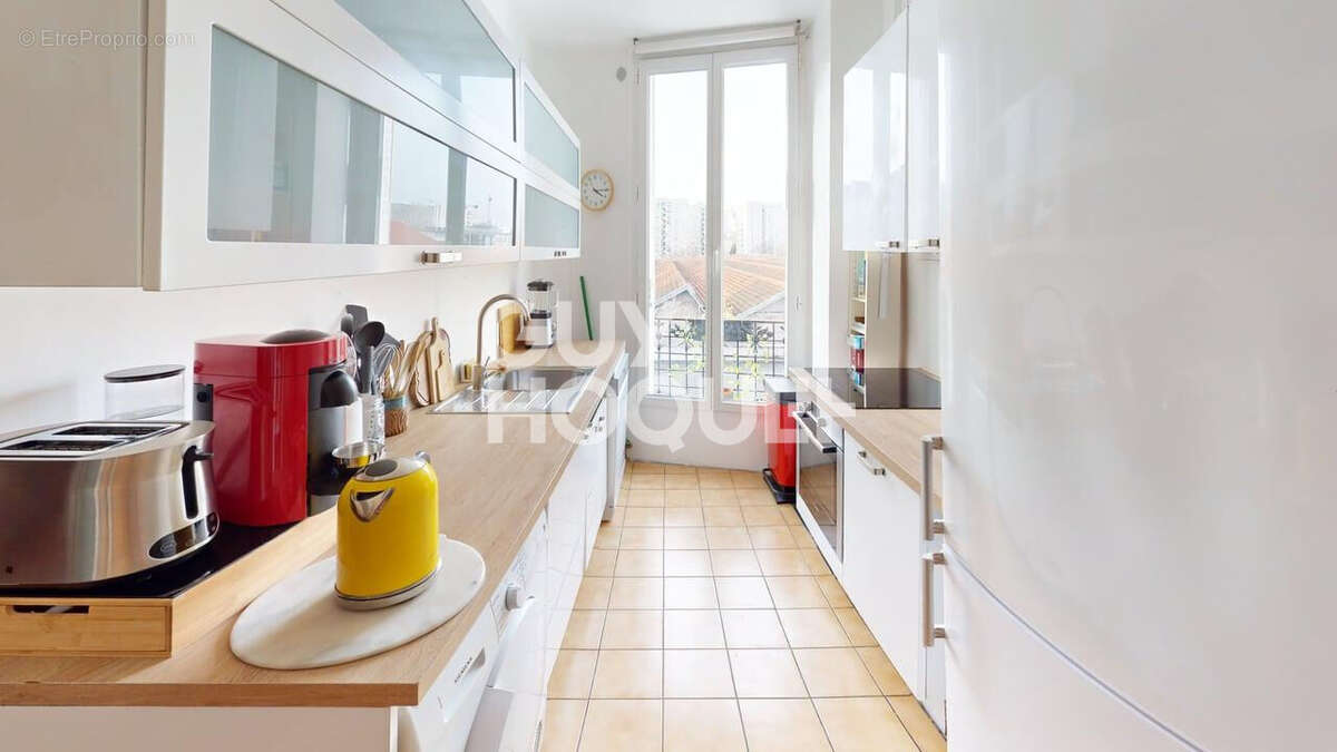 Appartement à AUBERVILLIERS