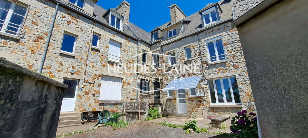 Appartement à BARENTON