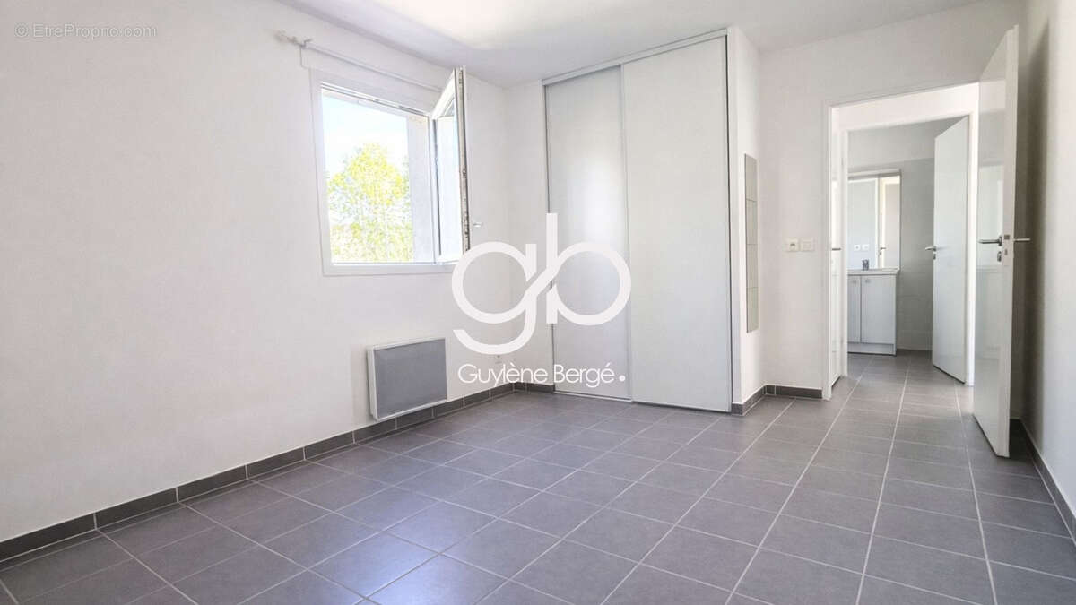 Appartement à LES MATELLES