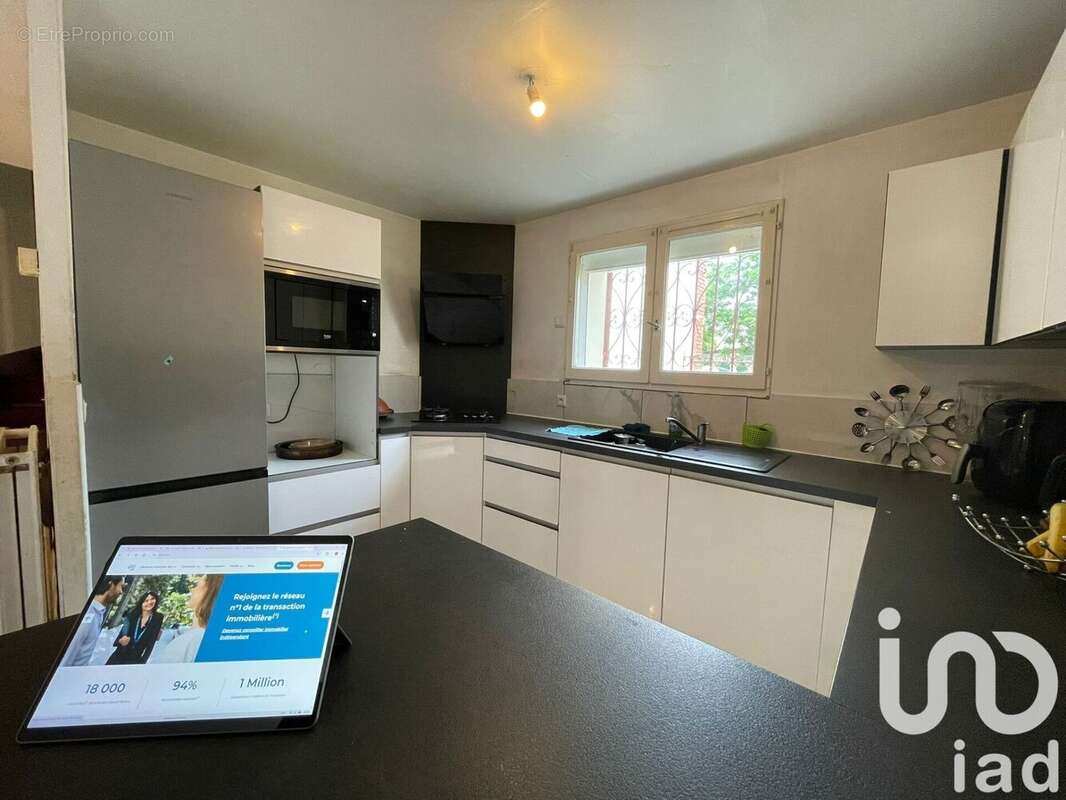 Photo 5 - Maison à SAVIGNY-LE-TEMPLE